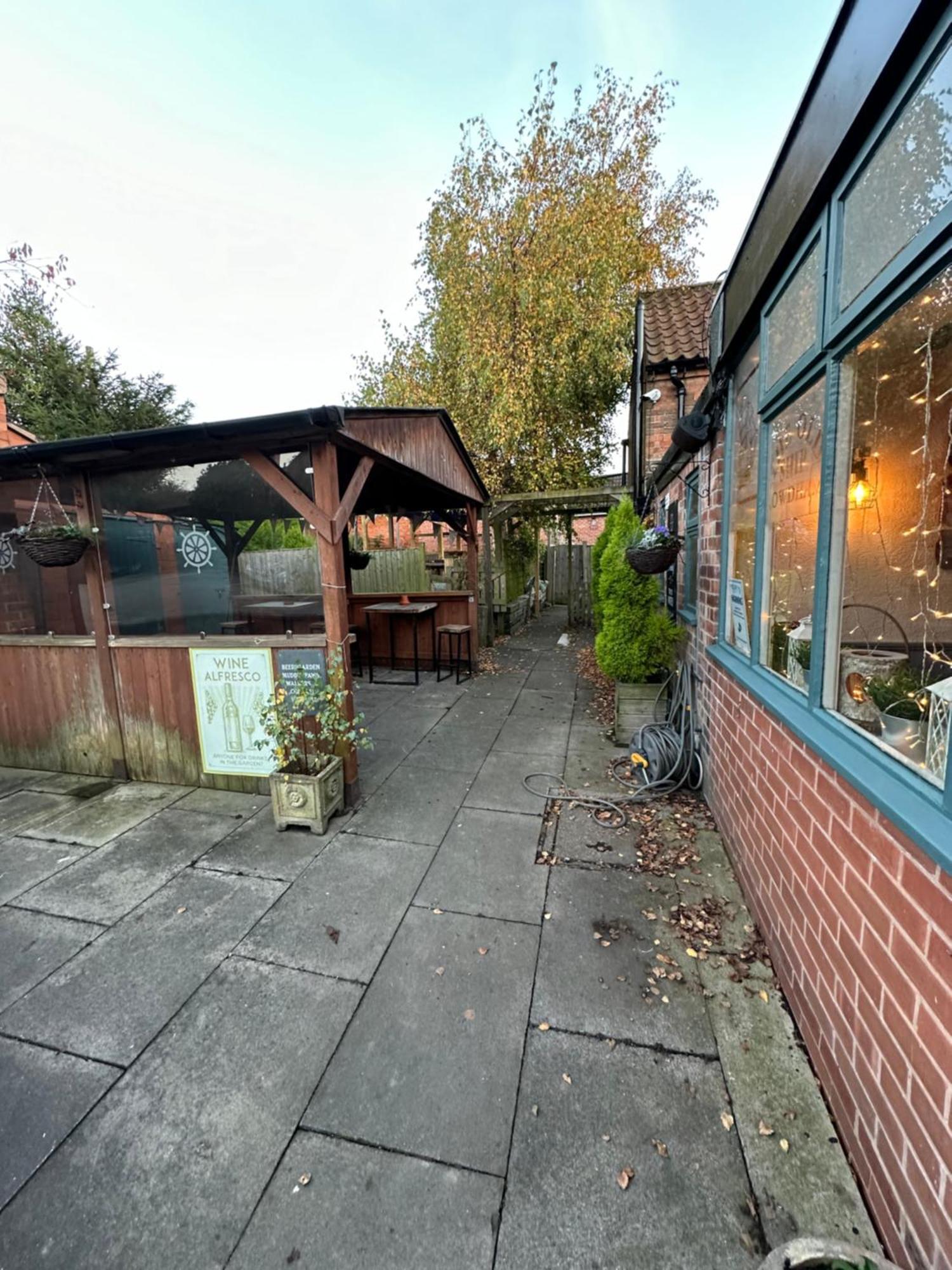 The Old Ship Inn Lowdham ภายนอก รูปภาพ