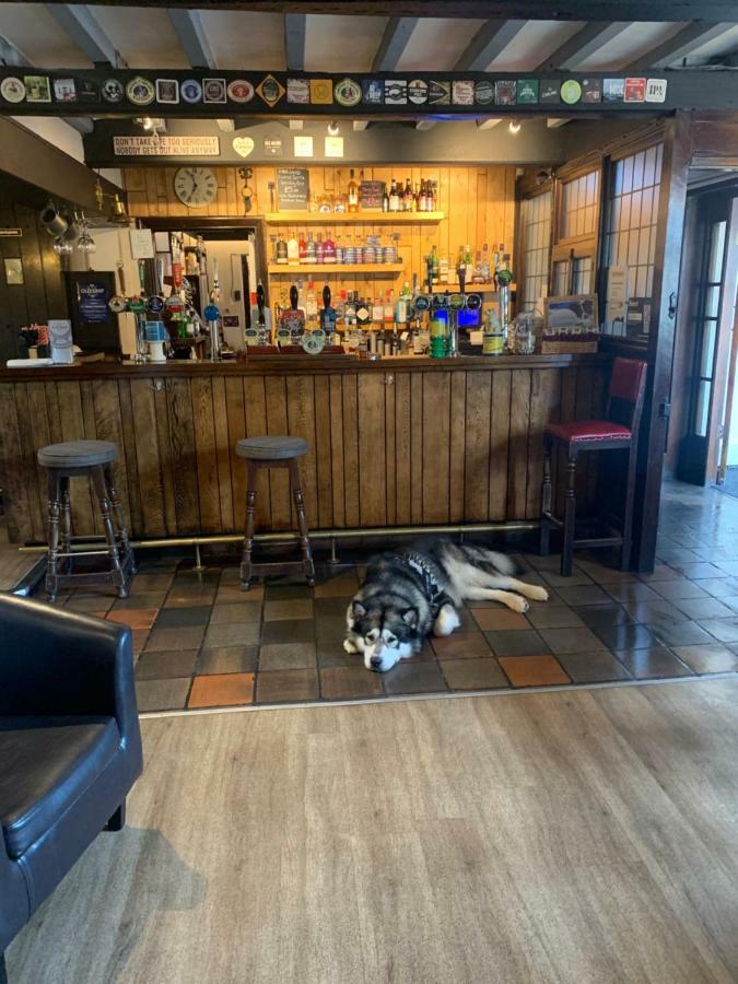 The Old Ship Inn Lowdham ภายนอก รูปภาพ