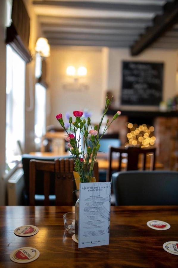 The Old Ship Inn Lowdham ภายนอก รูปภาพ