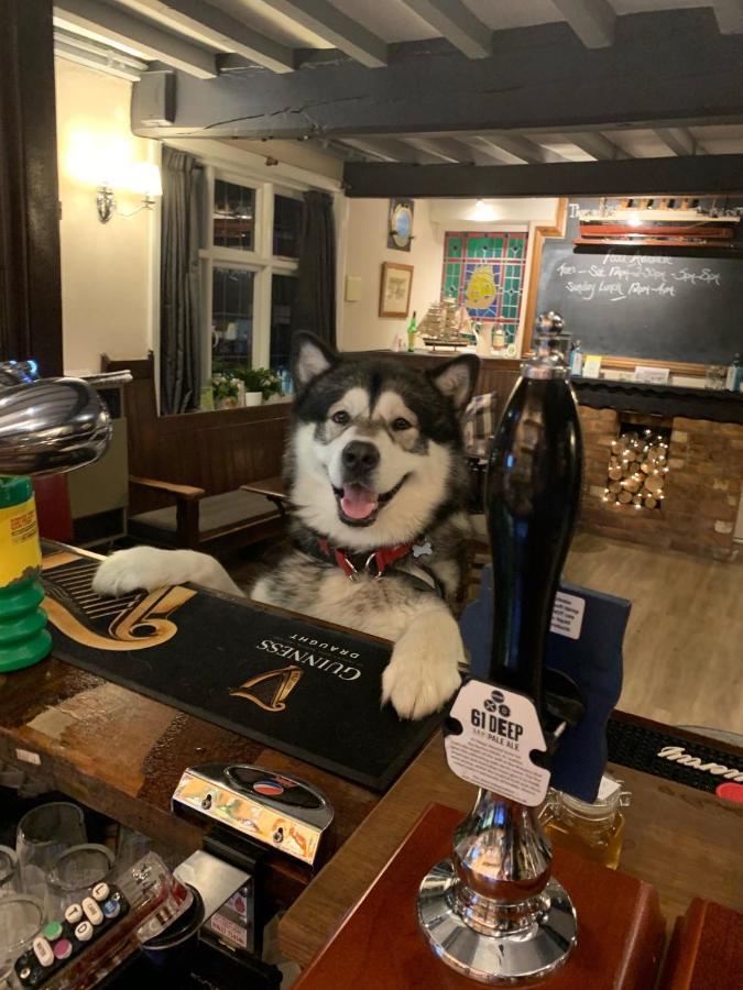 The Old Ship Inn Lowdham ภายนอก รูปภาพ